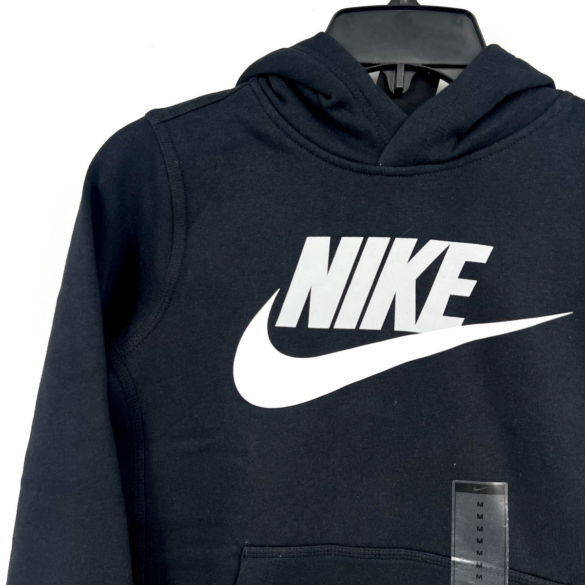 Nike Big Boys' Club Fleece Hoodie Medium Black Pullover Sweatshirt NWT