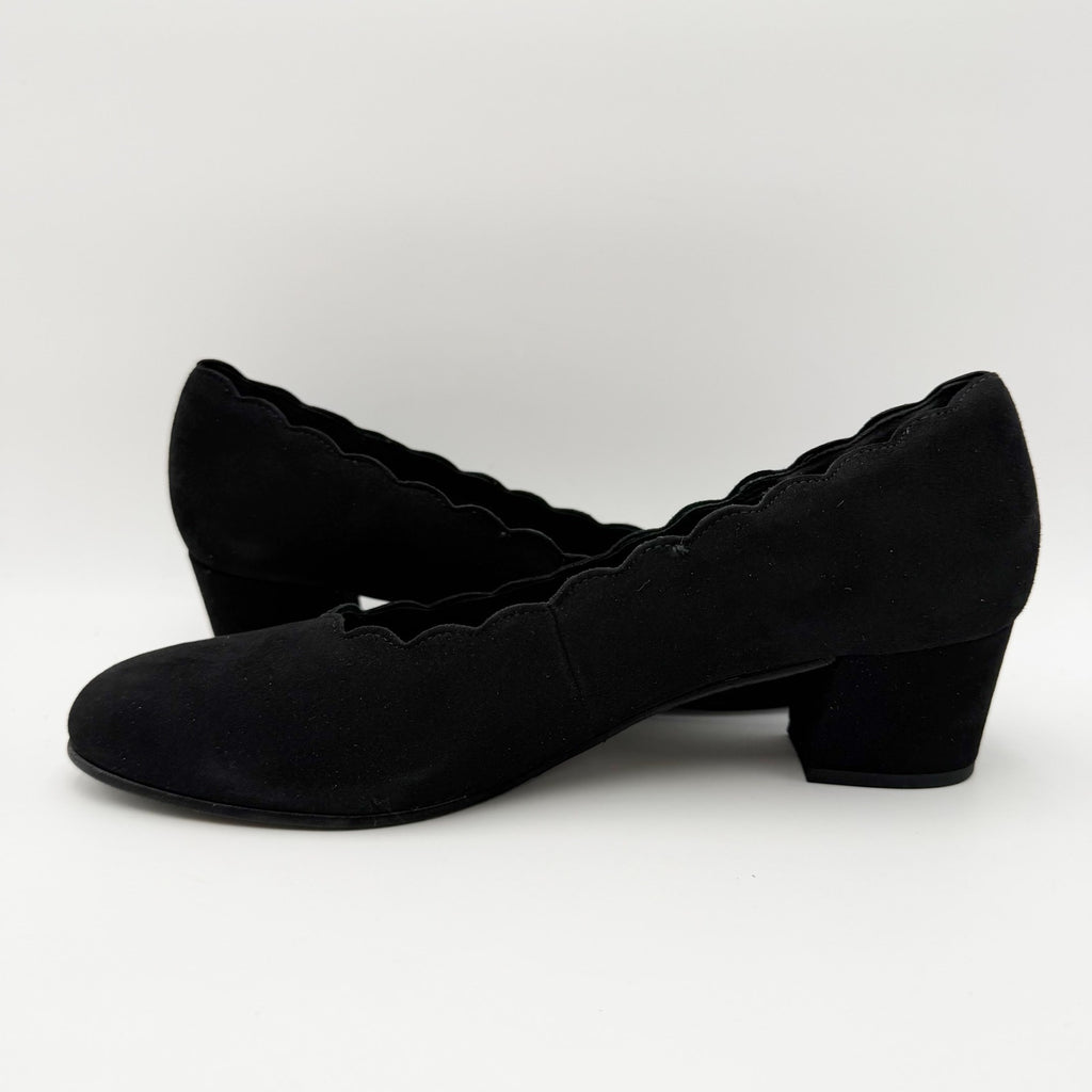 Gabor Womens 32.221 Pumps Size 9.5 Black Suede Scallop Heels NIB