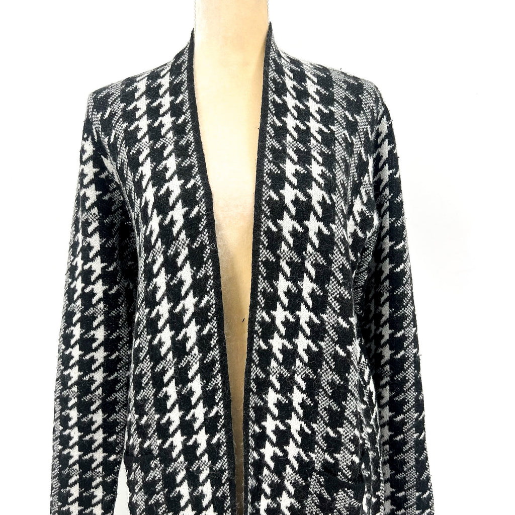 FORTUNE + IVY Women's Long Cardigan Sweater Small Black White Houndstooth NWOT