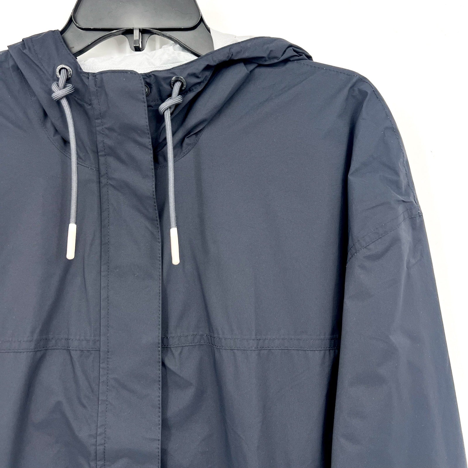 L.L. BEAN Women's Wharf Street Rain Jacket Large Reg Midnight Black Hooded NWT