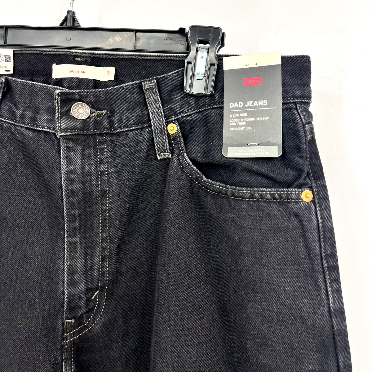 LEVI'S Womens Baggy Dad Jeans 31x30 US 12 Shrink Up Black Mid Rise 797700020 NWT