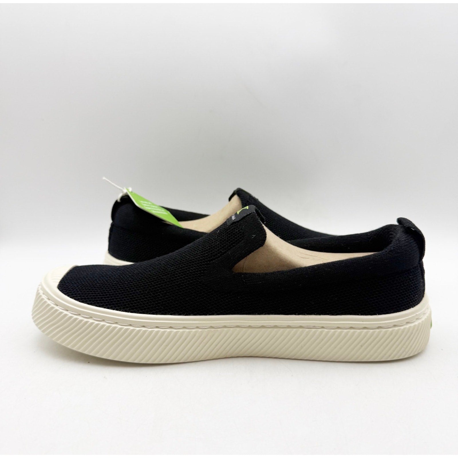 Cariuma IBI Slip On Casual Sneakers Womens 8.5 Black Knit Bamboo NIB