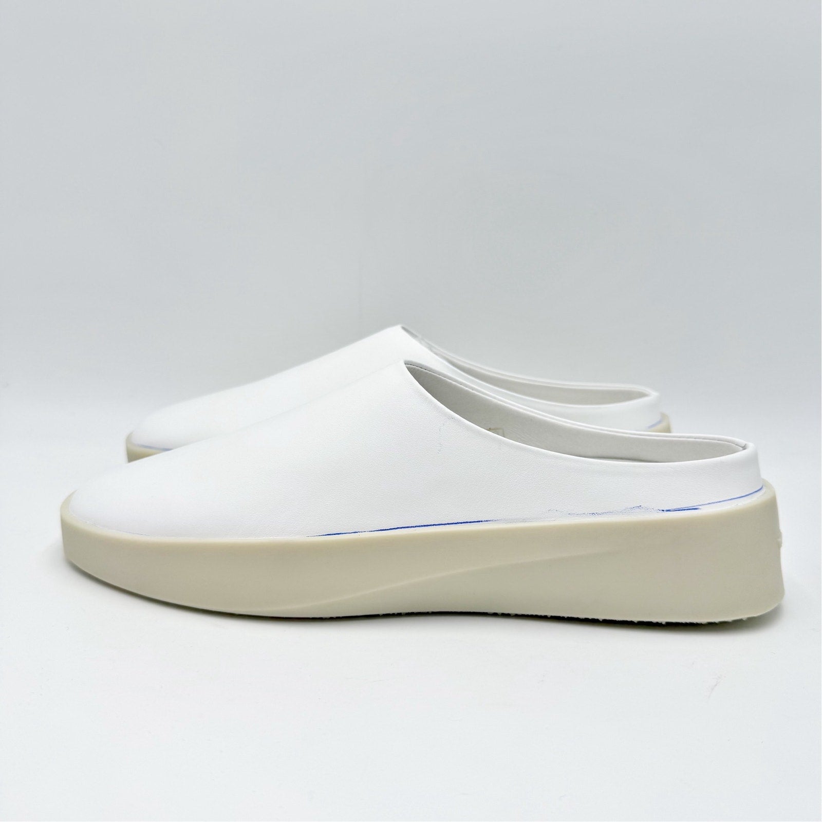 Wolf & Shepherd Cruise Mule Slip On Shoes Mens 5.5 Womens 7 White Leather NIB