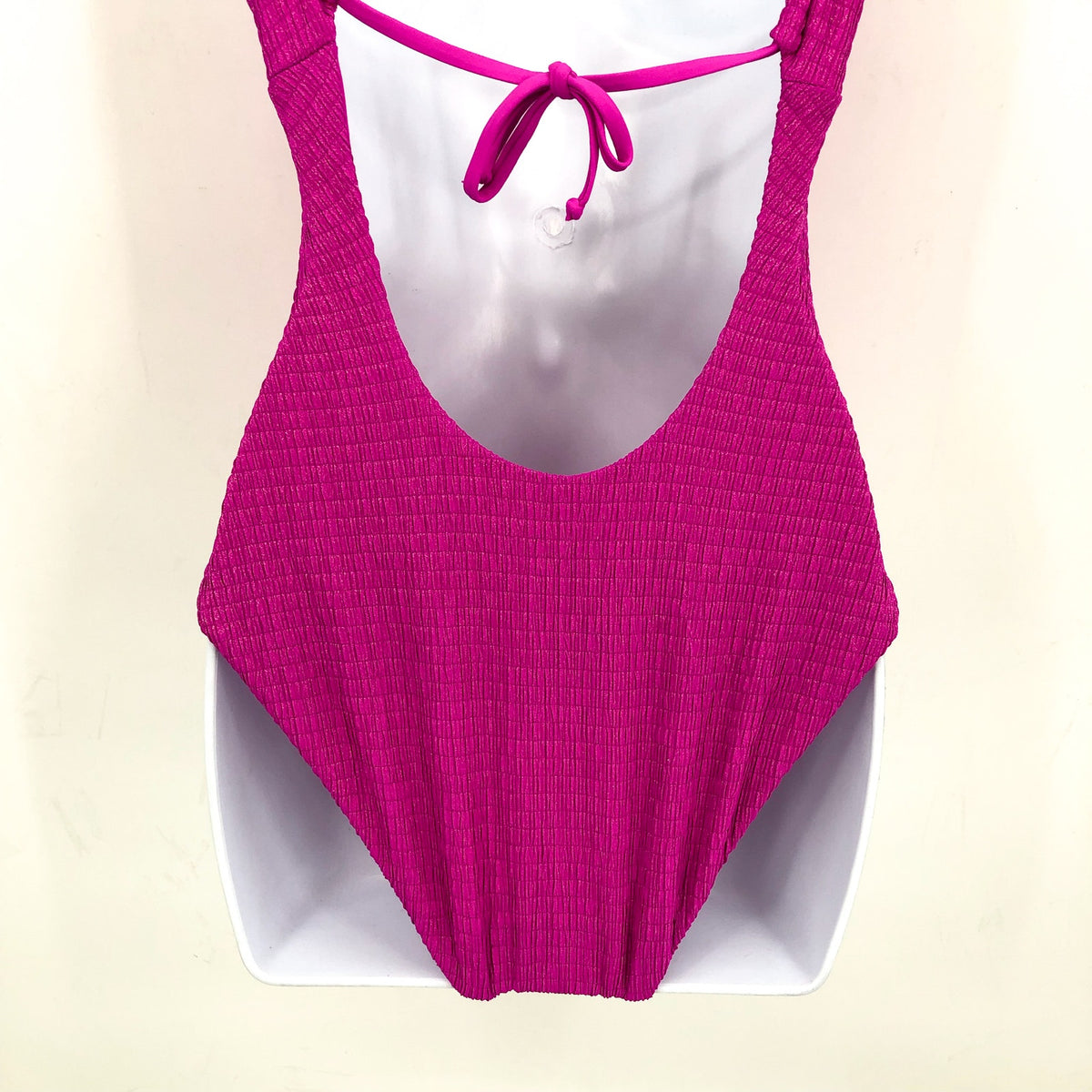 BECCA Luminous Evelynn Plunge One-Piece Swimsuit Medium Vivid Pink NWT