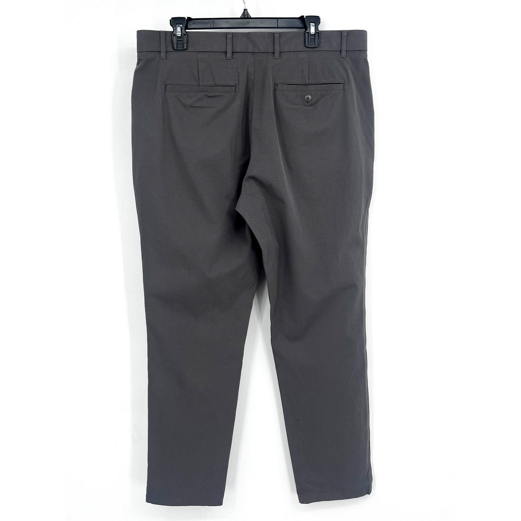 EVERLANE Uniform Mens Performance Chino Pants 33x30 Slate Grey Athletic Fit NWT