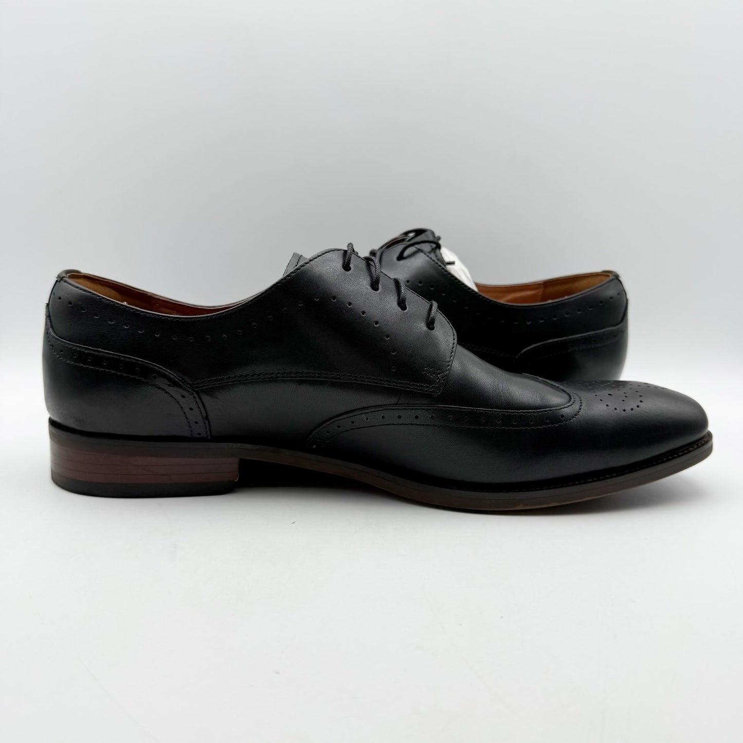 Florsheim Mens Sorrento Wing Tip Oxford Shoes US 10.5 Wide Black Leather NIB