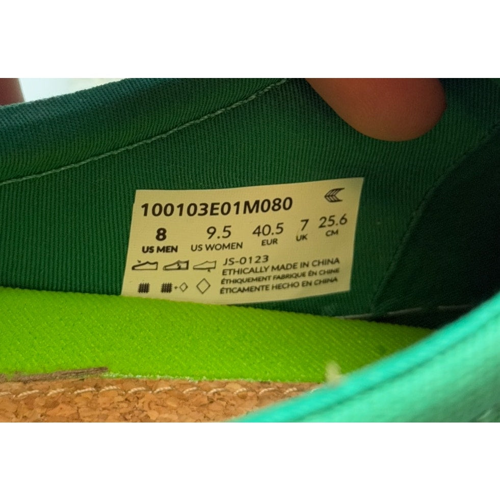 Cariuma OCA Low Canvas Sneaker Men's 8 Women's 9.5 Green Organic Cotton NIB