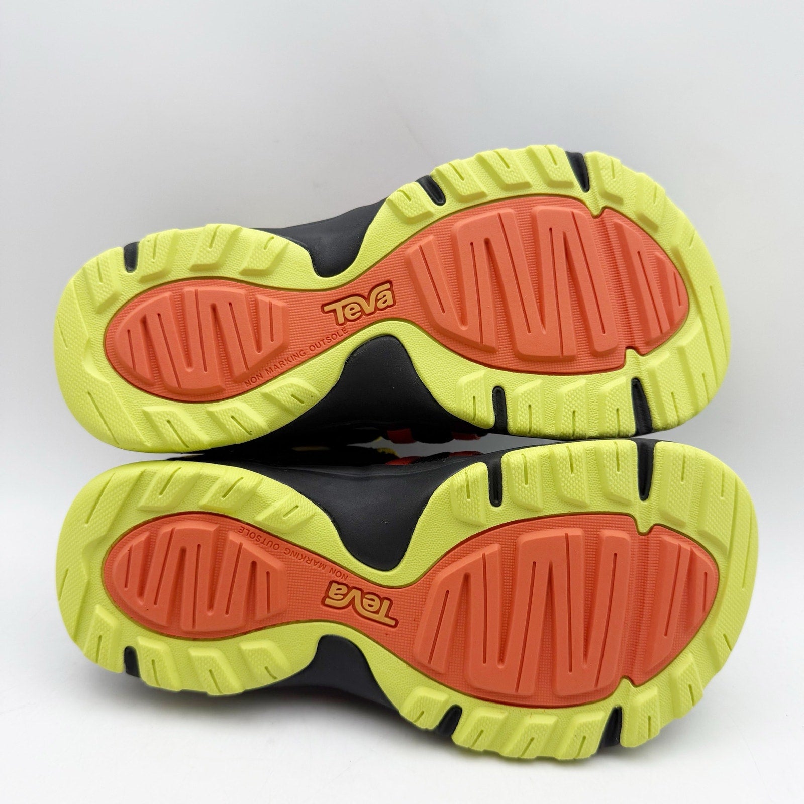 TEVA Kids Manatee Sport Sandals US 1 EU 32 Black Multicolor Breathable NIB
