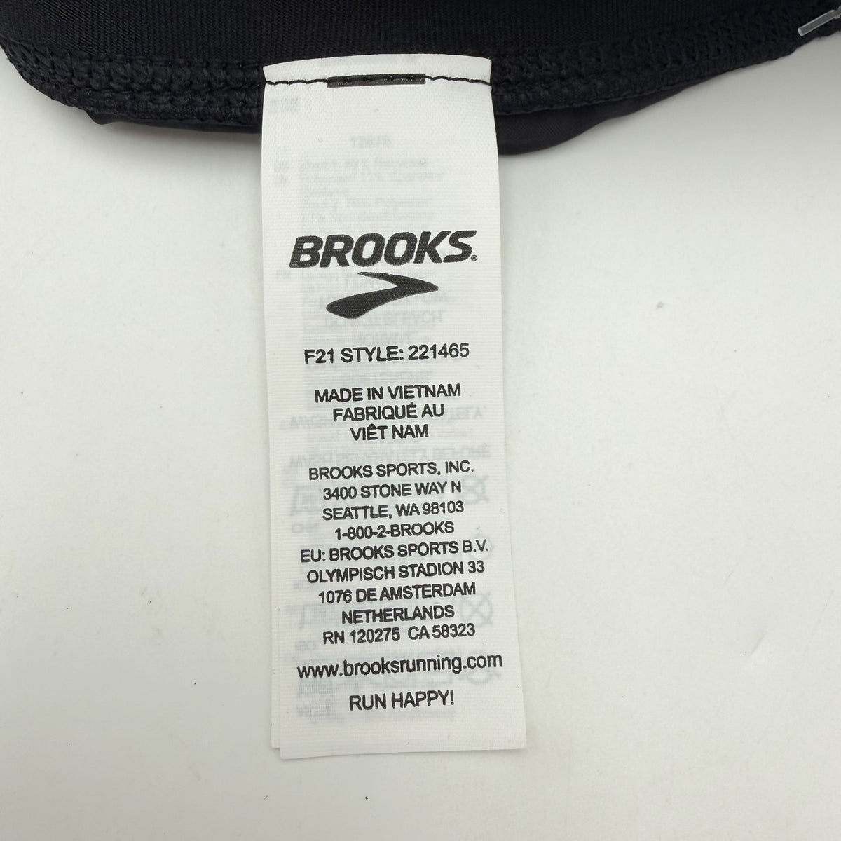 BROOKS Womens Chaser 5" Running Shorts Small Black Athletic Lightweight NWT