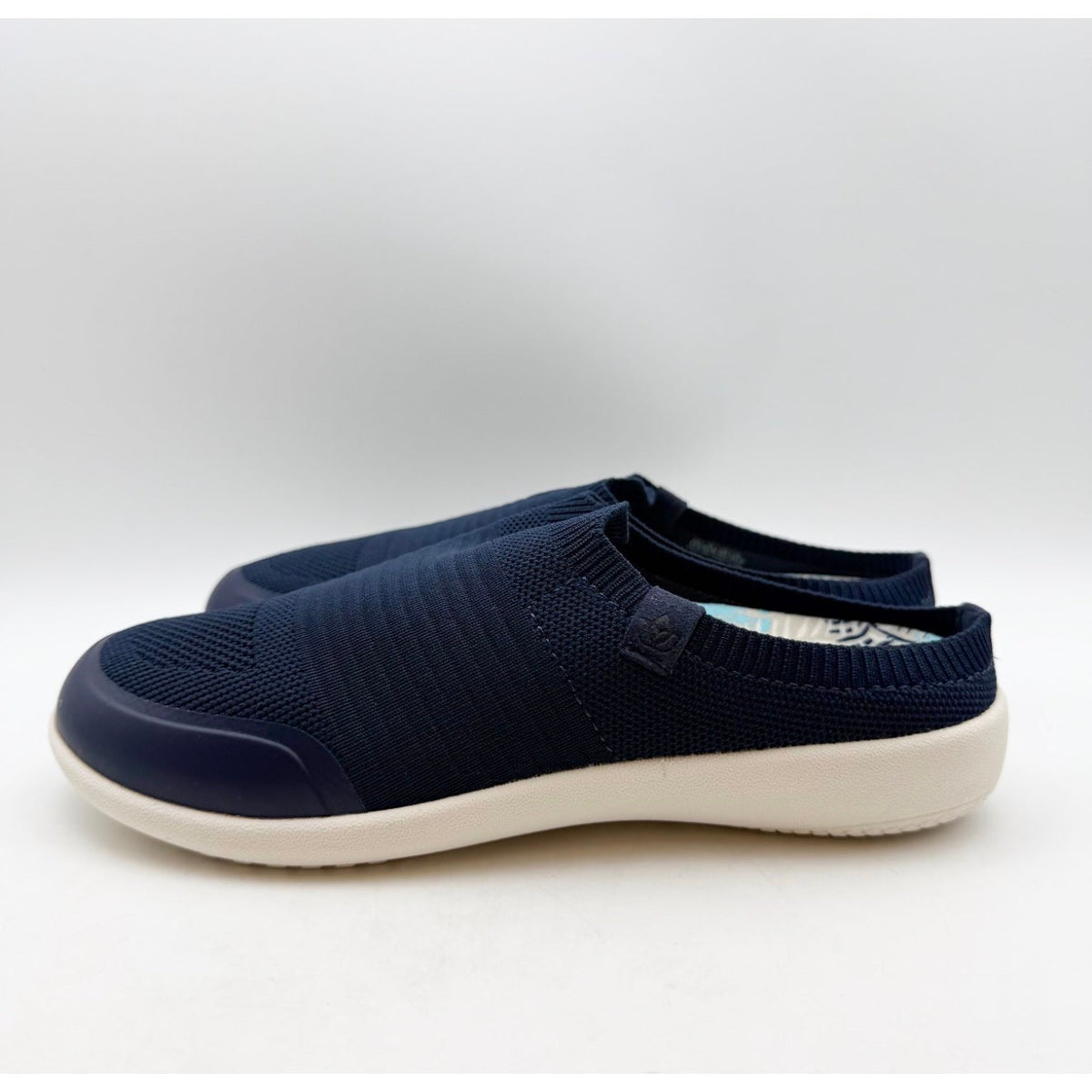Spenco Womens Blissful Casual Slip On Shoes 8.5 WIDE Dark Navy Blue Mules NIB