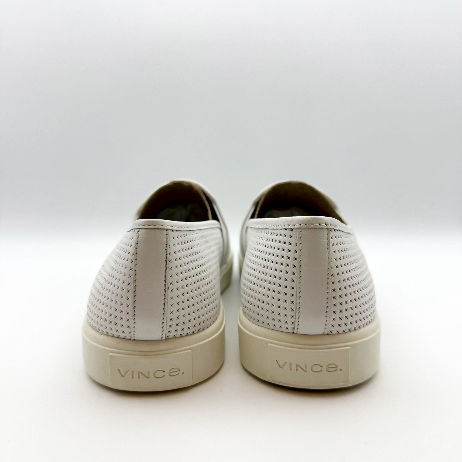 Vince Womens Blair 5 Perforated Slip On Sneaker SIZE 11 White Nubuck Leather