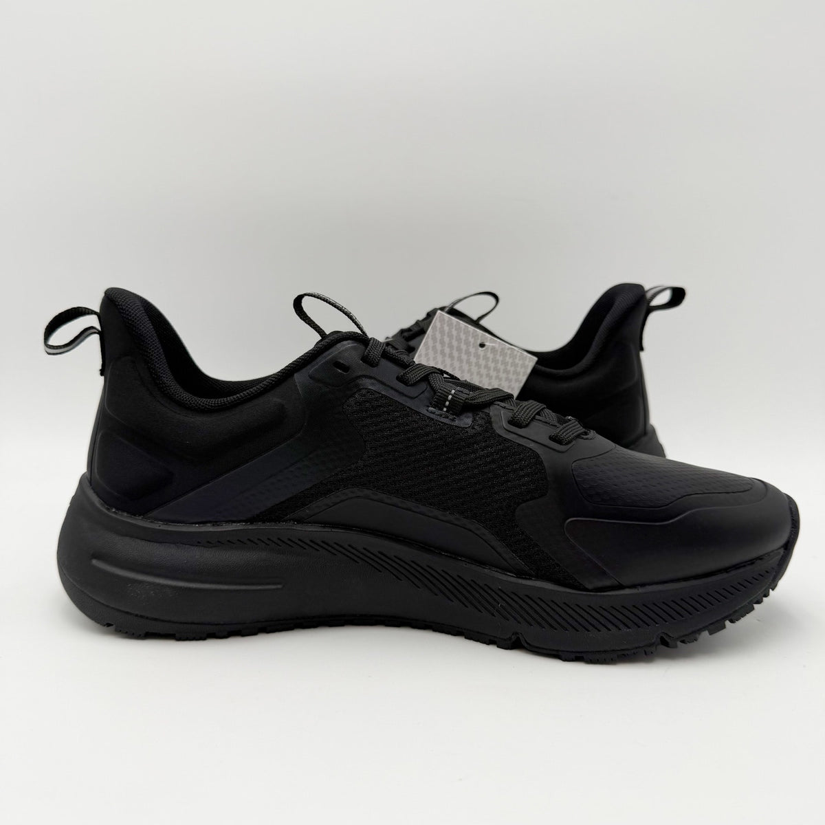 Shoes for Crews Mens Crossing Work Shoe US 7.5 Wide Black SR Water Resistant NIB