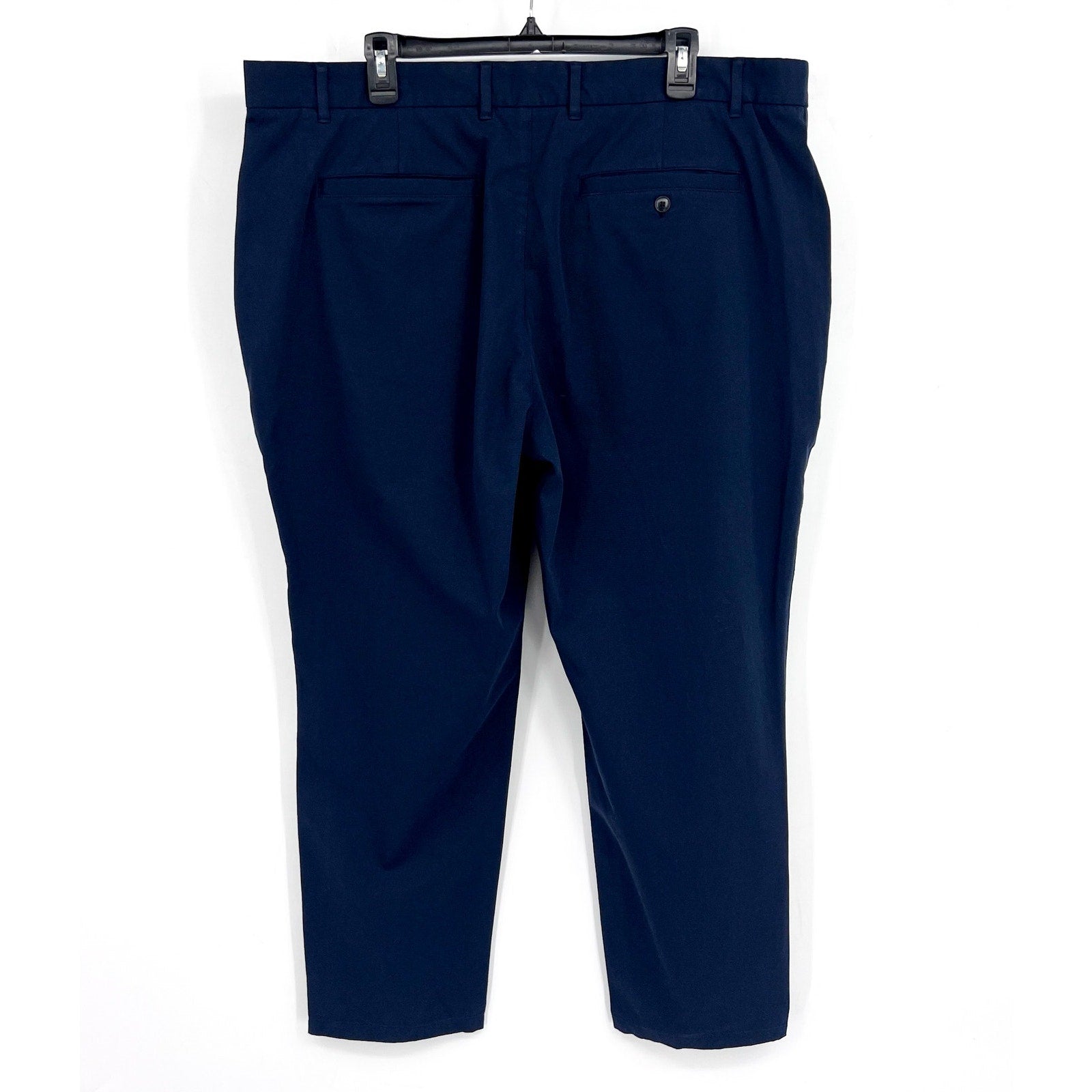 EVERLANE Uniform Mens Performance Chino Pants 40x28 Navy Blue Athletic Fit NWT