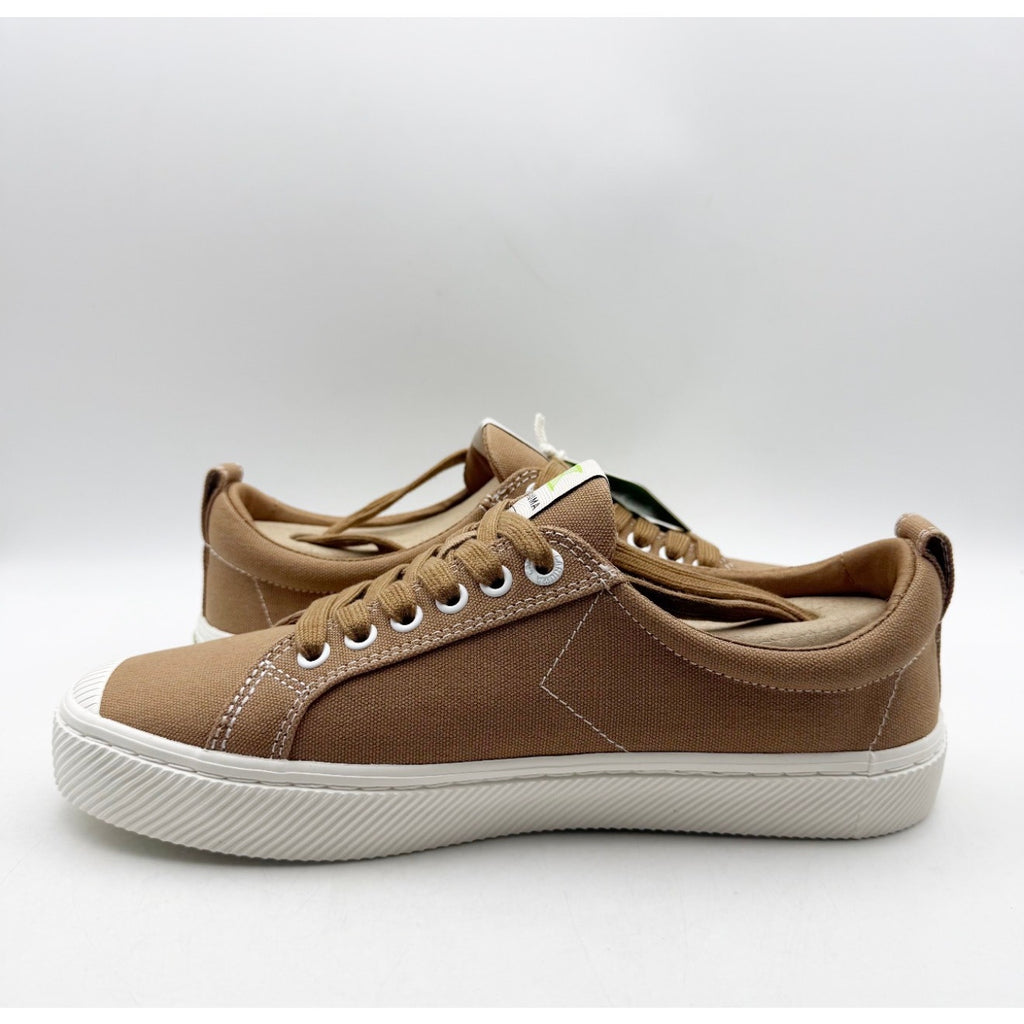 Cariuma OCA Low Canvas Sneakers Womens 10 Mens 8.5 Pantone Brown White NIB