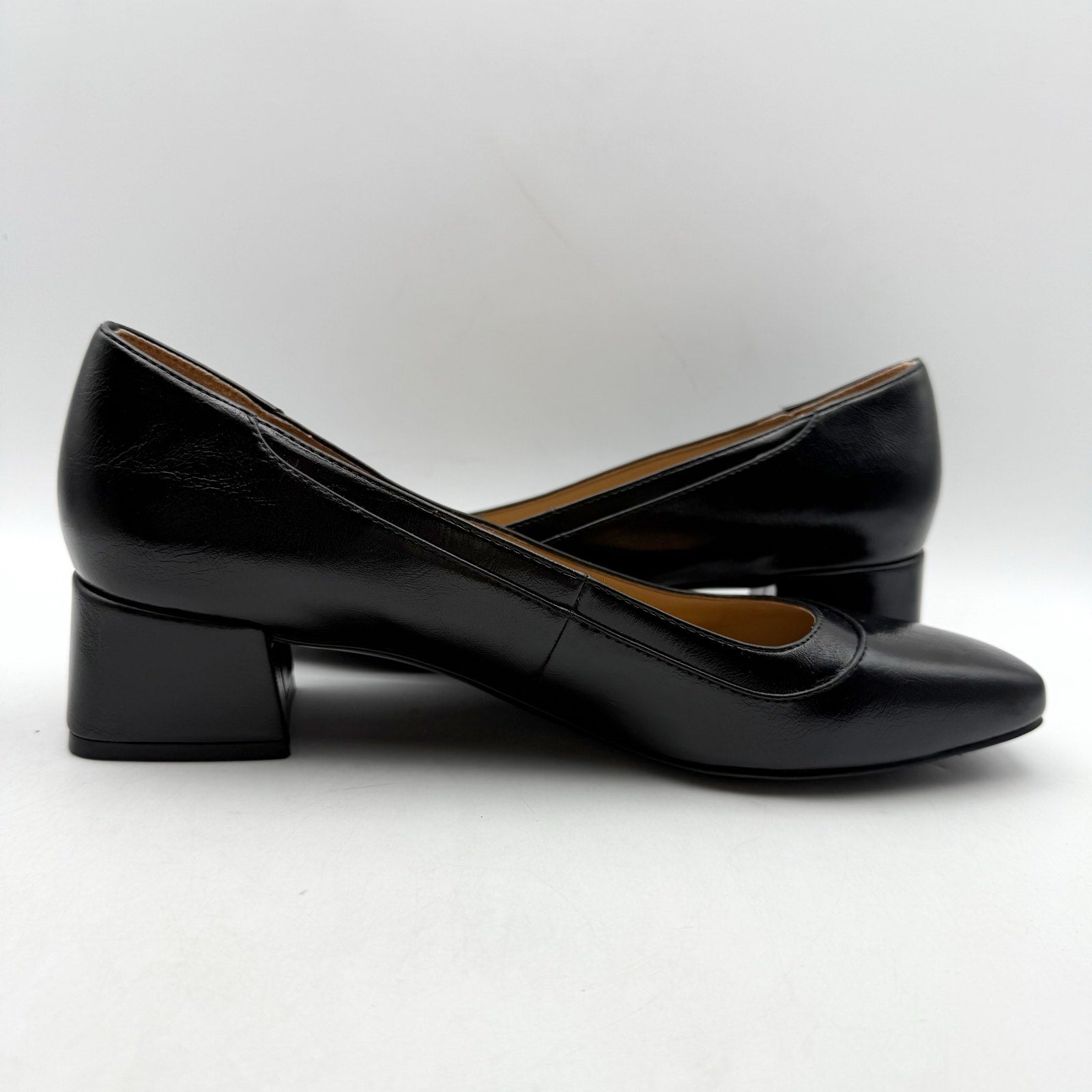 Naturalizer Womens Huntley Pumps US 8.5 Wide EU 39 Black NIB