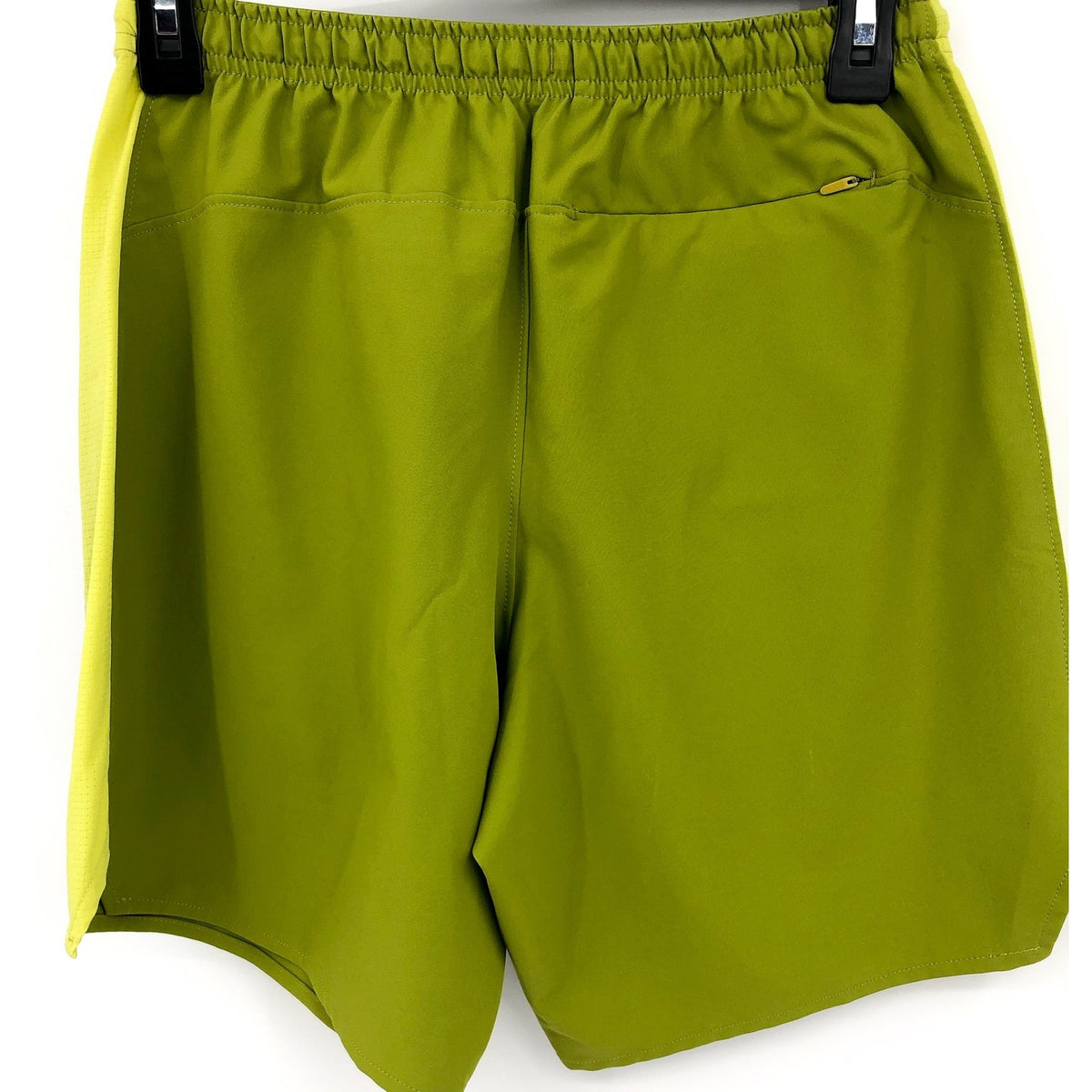OUTDOOR VOICES Men's Linerless High Stride 7" Shorts XS Mossy Green Apple