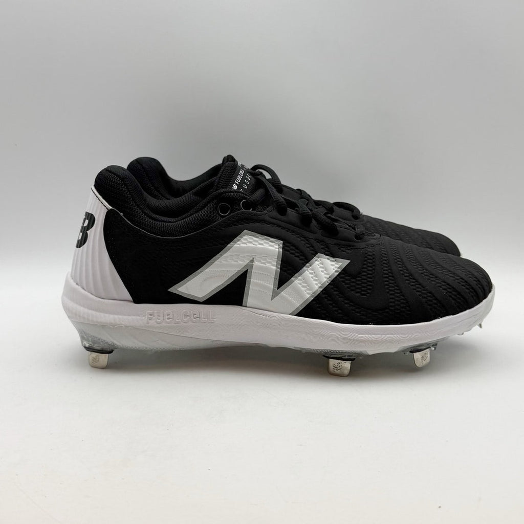 New Balance Womens FuelCell FUSE v4 Softball Cleats Size 8.5 Black Molded NWOB