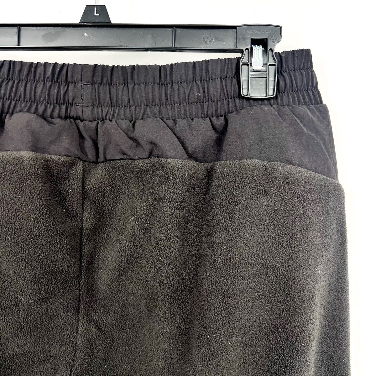 PUMA Women's ESS Elevated Winterized Pants Medium Black Drawstring Joggers NWT