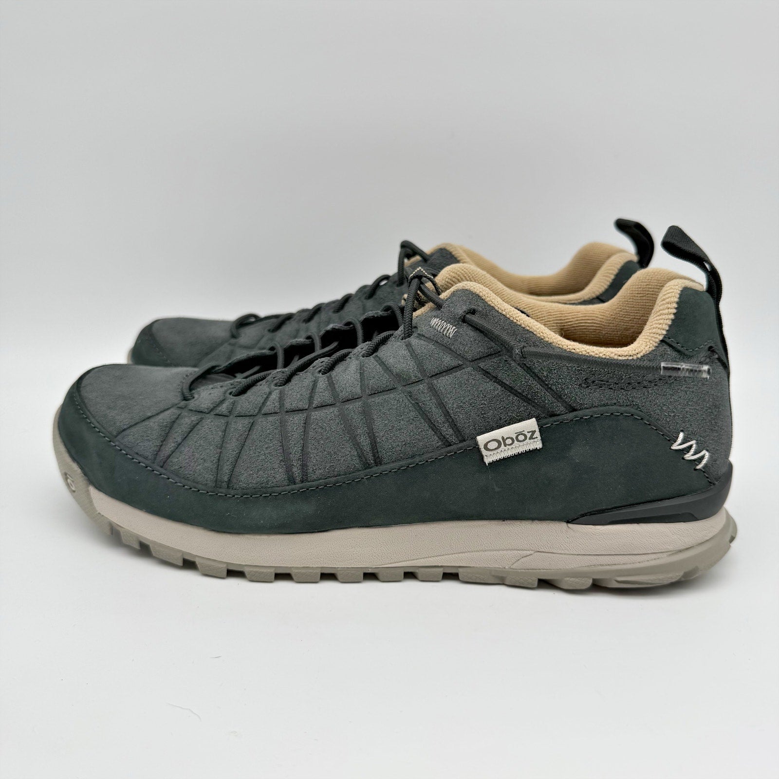 Oboz Womens Jeannette Low Top Sneakers US 8.5 EU 39.5 Black Athletic NWOB