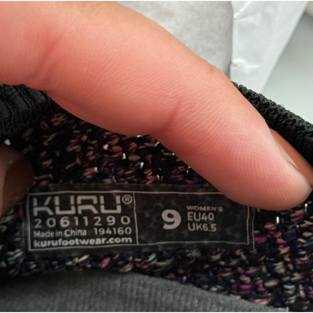 Kuru Womens Stride Casual Sneakers Size 9 Jet Black Confetti Knit Slip On NWOB