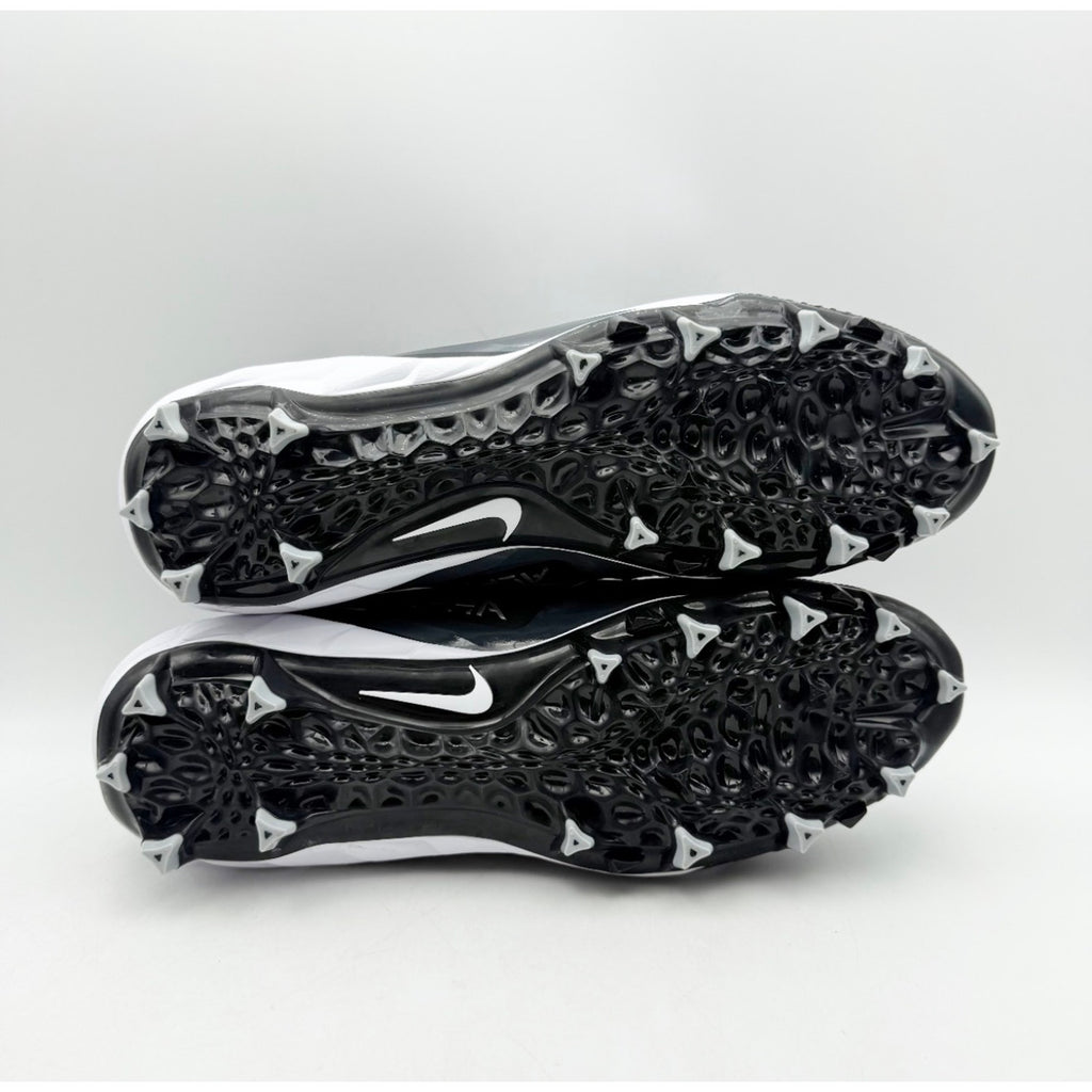 Nike Mens Alpha Menace 4 Varsity Molded Football Cleat US 10.5 Black FN0027 NWOB