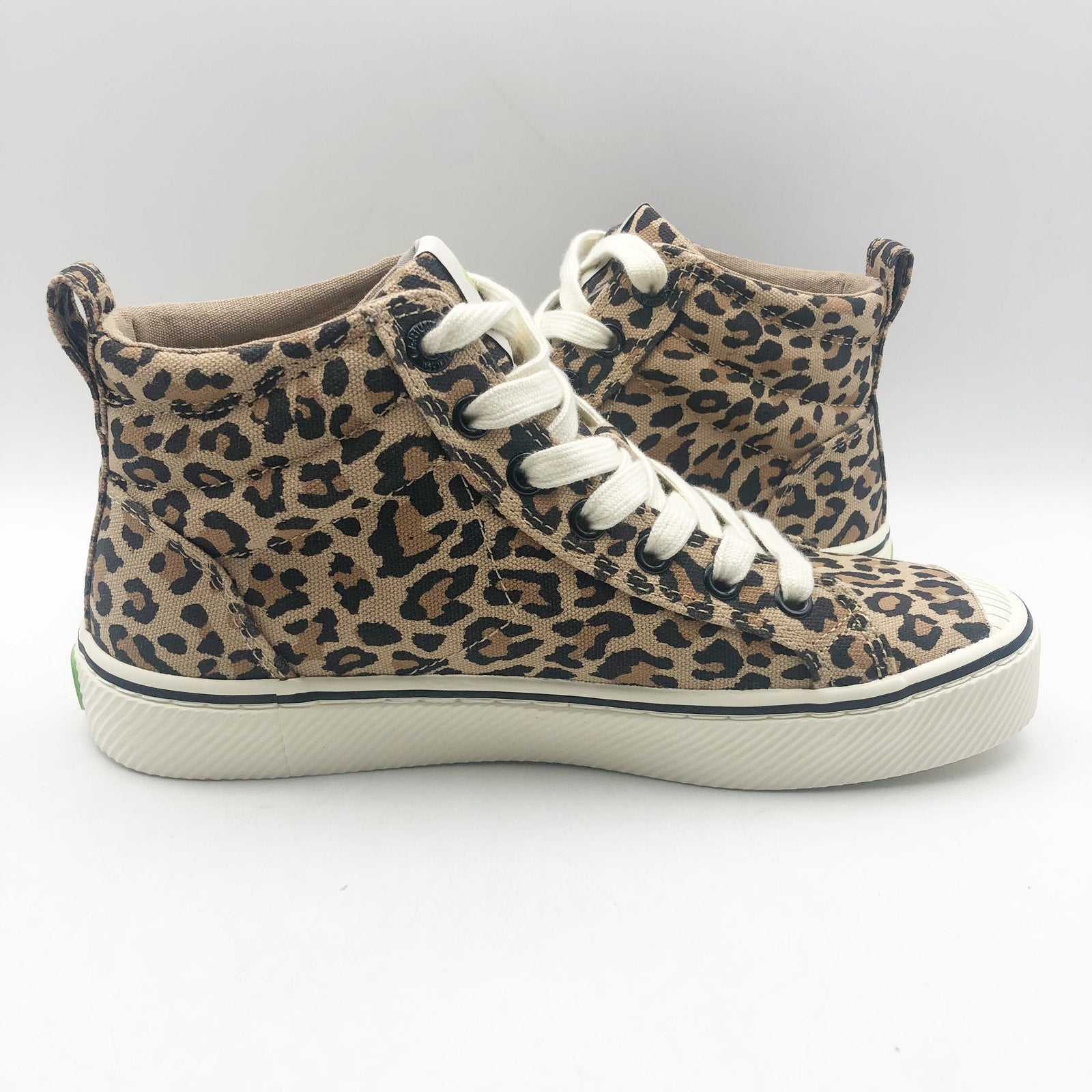Cariuma Women's OCA High Stripe Sneaker Size 8.5 Tan Brown Leopard Canvas NIB