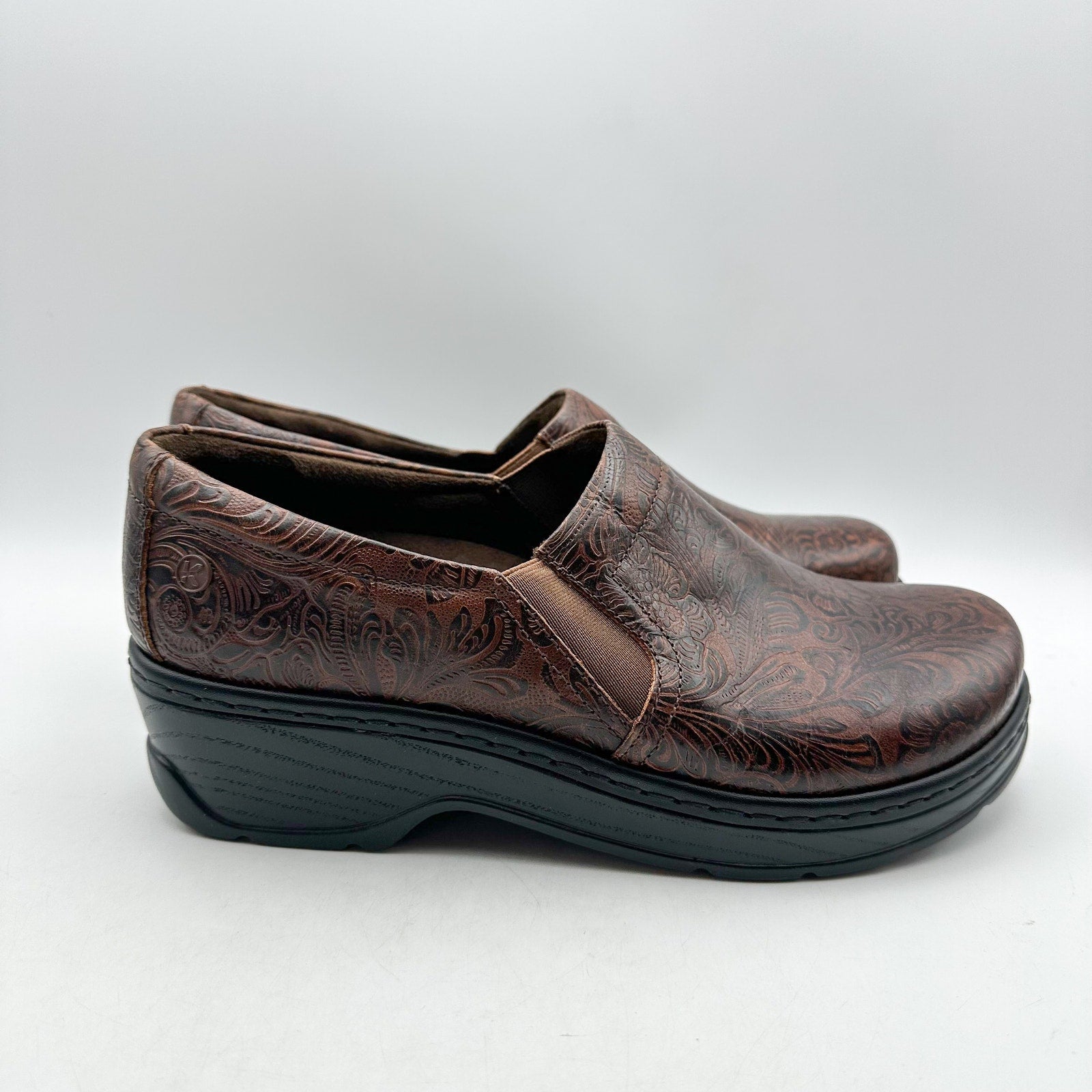 KLOGS FOOTWEAR Womens Naples Clogs Size 10 Wide Brown Embossed Floral SR NWOB