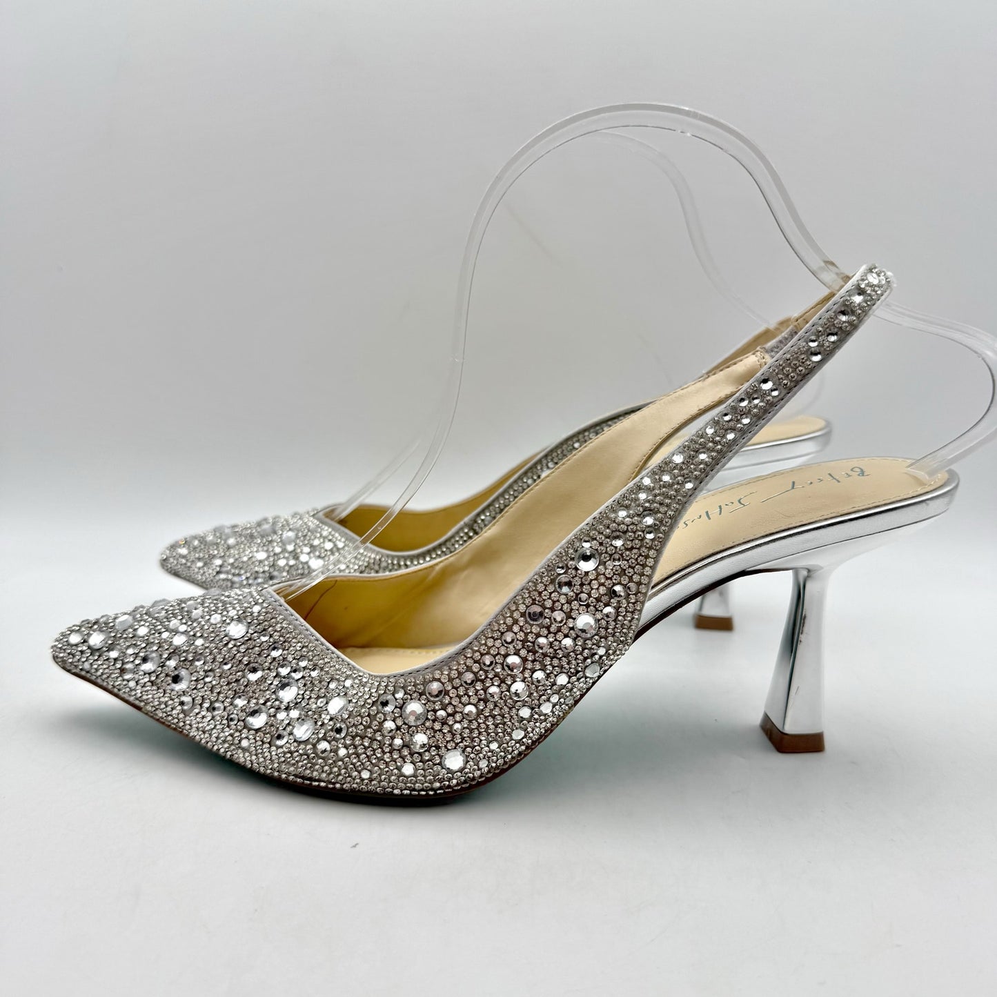 Betsey Johnson Womens Mya Pump US 8.5 M Silver Rhinestone Satin NWOB