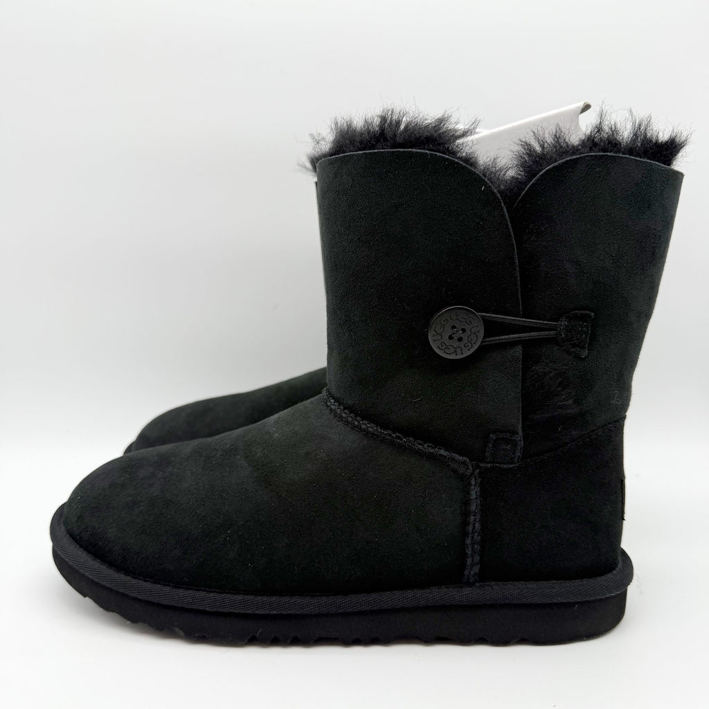 UGG Kids Bailey Button II Winter Boot US 6 EU 38 Black Sheepskin NIB
