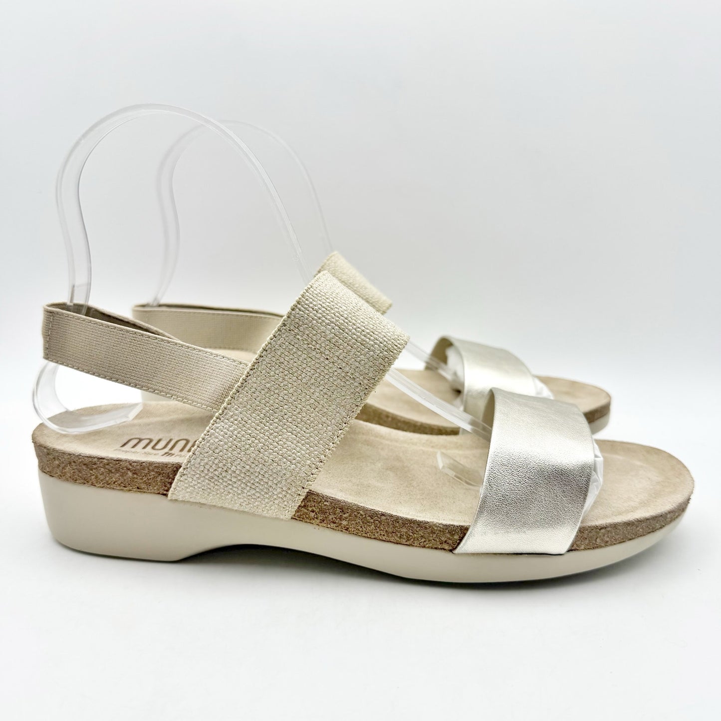 Munro Womens Pisces Casual Sandal US 9 SS EU 40 Gold Slingback NWOB