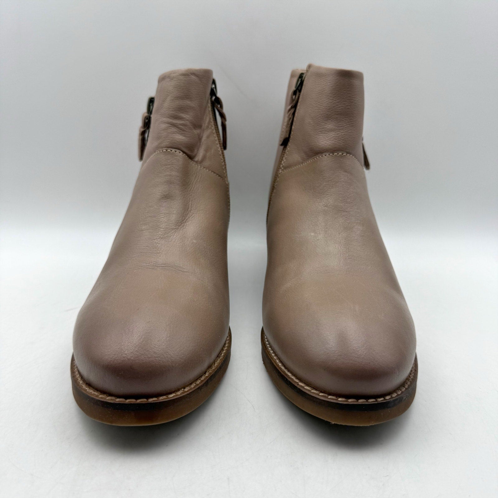 SoftWalk Womens Roselle Ankle Booties US 8.5 NARROW Stone Tan Leather NWOB