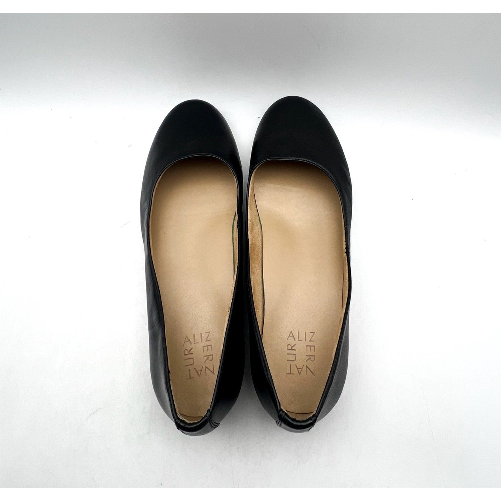 Naturalizer Womens Maxwell Ballet Flats US 7.5 Extra Wide WW Black Leather NIB