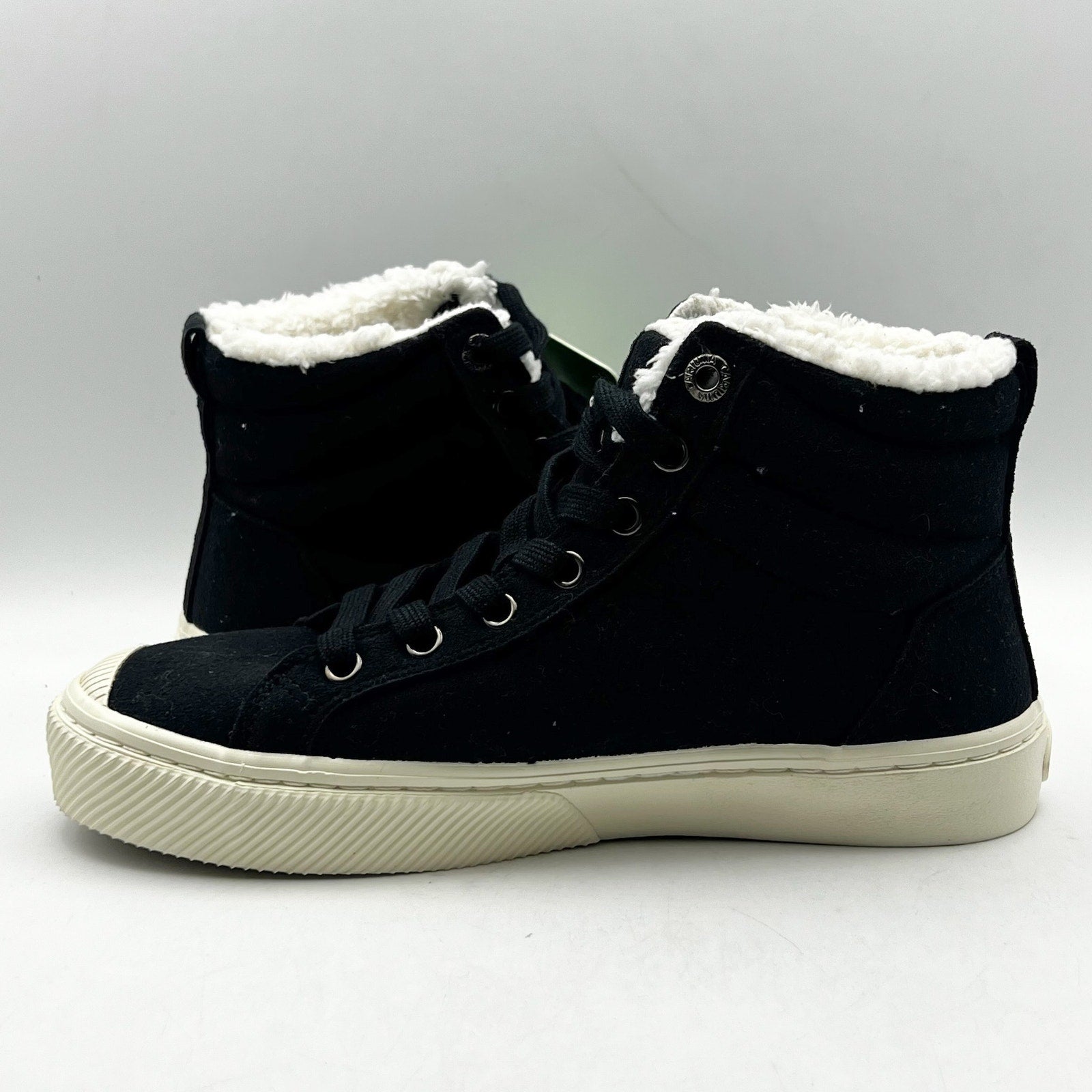 Cariuma OCA Therma High Top Sneakers Mens 8.5 Womens 10 Black Water Repel NIB