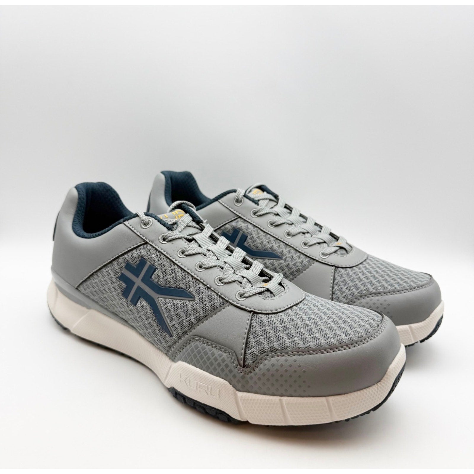 KURU Men's Quantum Athletic Shoes Size 8 M EU 40.5 Fossil Gray Sneakers NWOB
