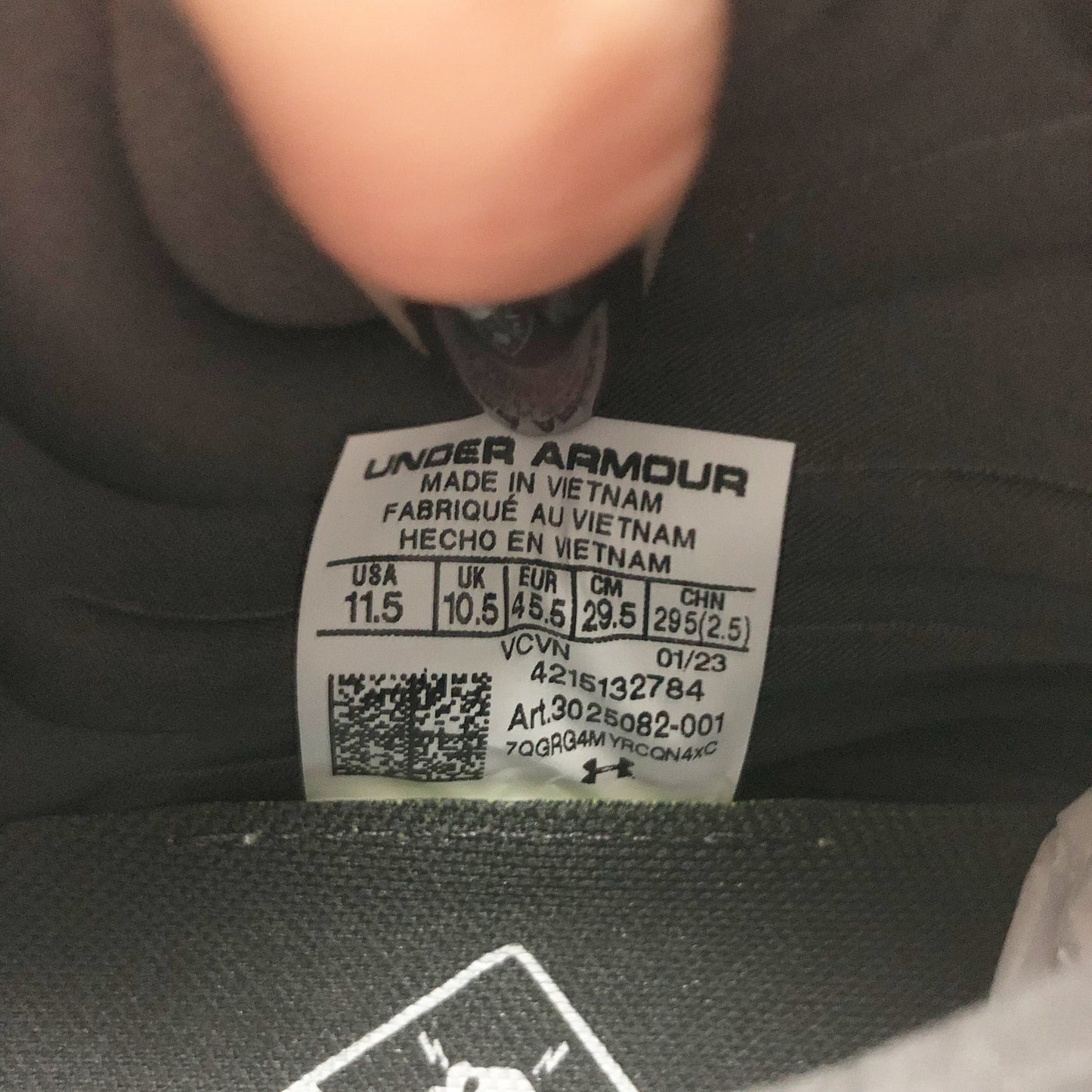 Under Armour Men's Spotlight Lux Mc 2.0 Football Cleats 11.5 Black White NWOB