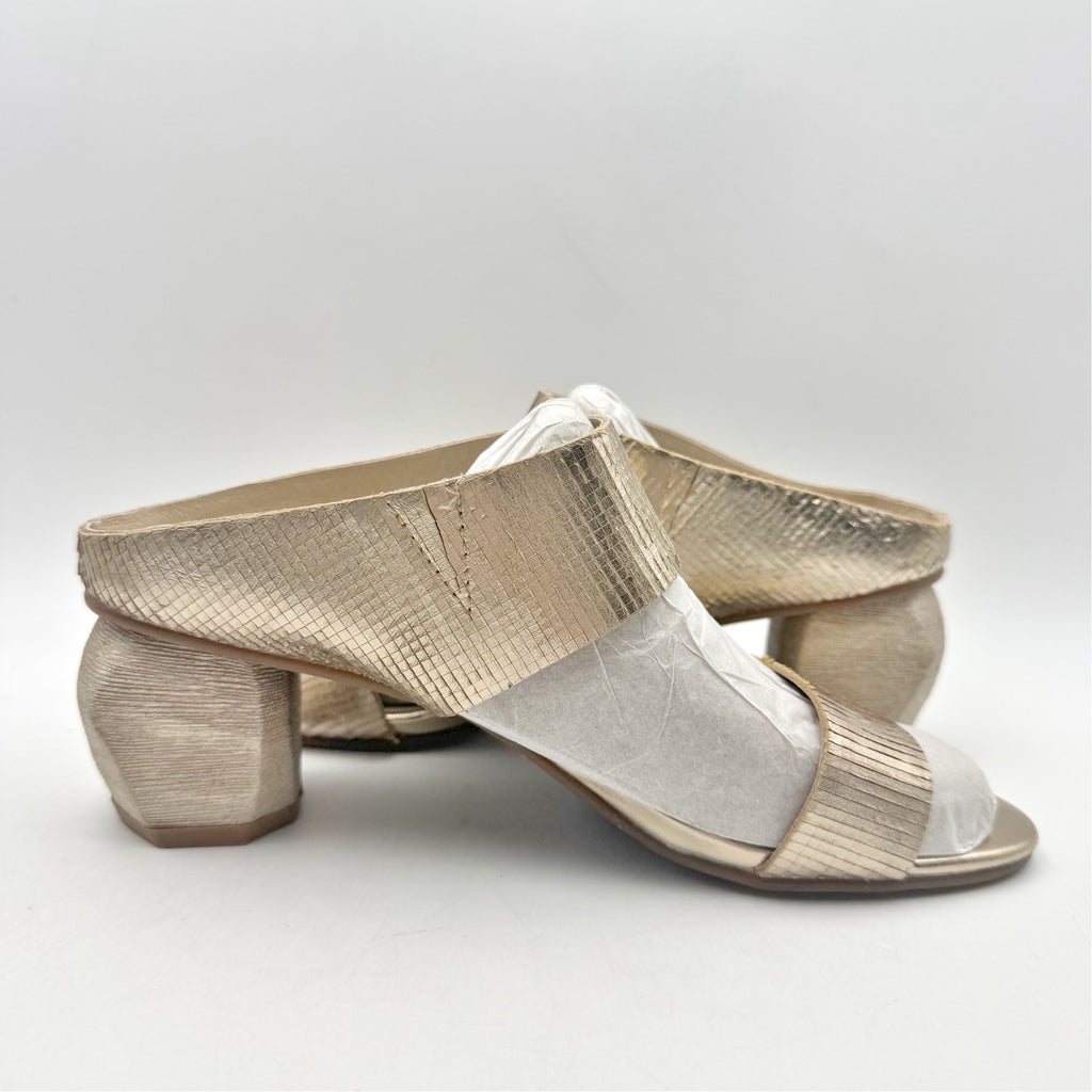 Antelope Womens Amelia Heeled Sandals EU 40 US 9.5 Gold Textured Leather NWOB