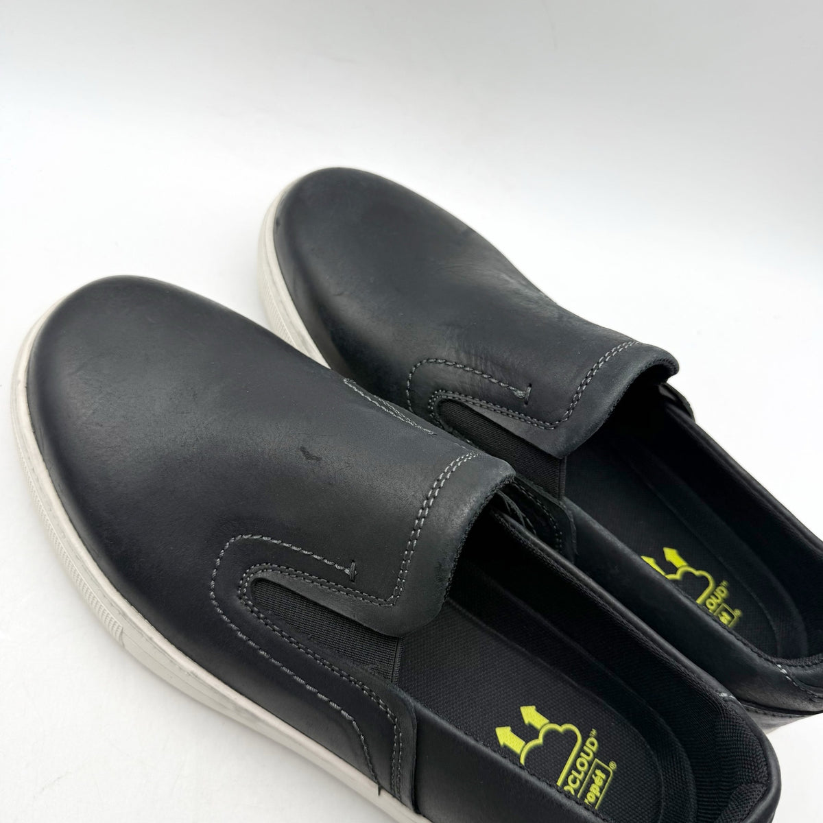 Propet Mens Kedrick Sneakers US 9.5 EEE Black White Leather Slip On NWOB