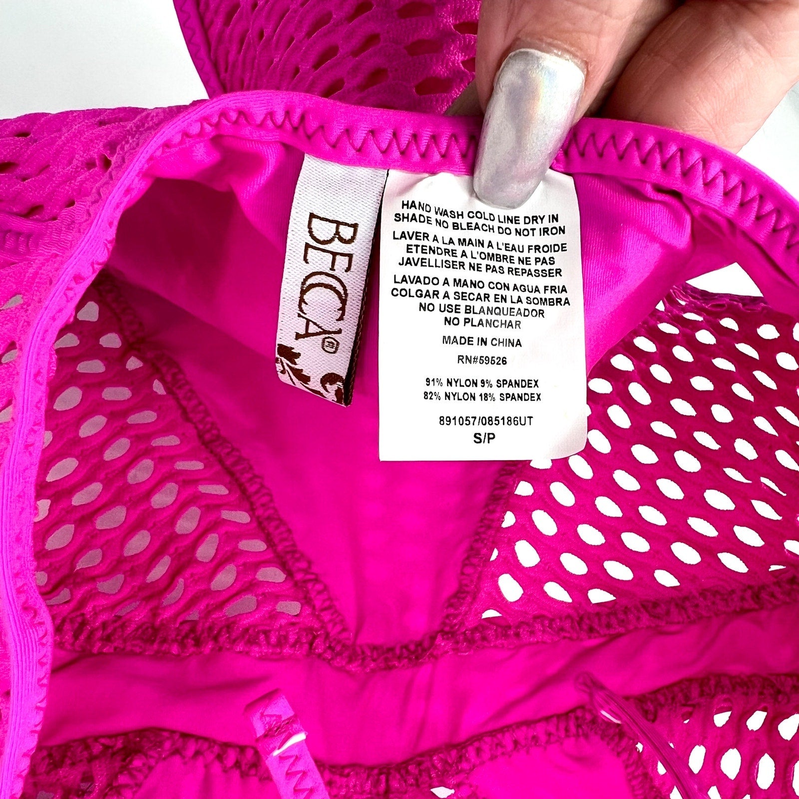 BECCA Women's Castaway Textured One-Piece Swimsuit Small Azalea Pink NWT