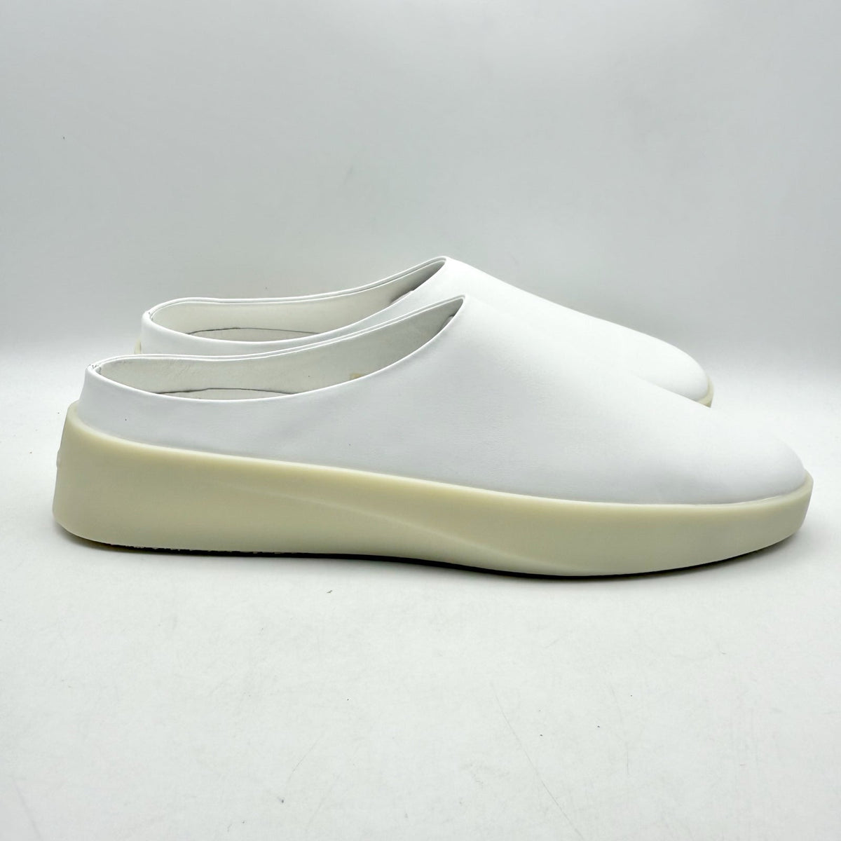 Wolf & Shepherd Cruise Mule Slip On Shoes Men's 6.5 Women's 8 White Leather NIB
