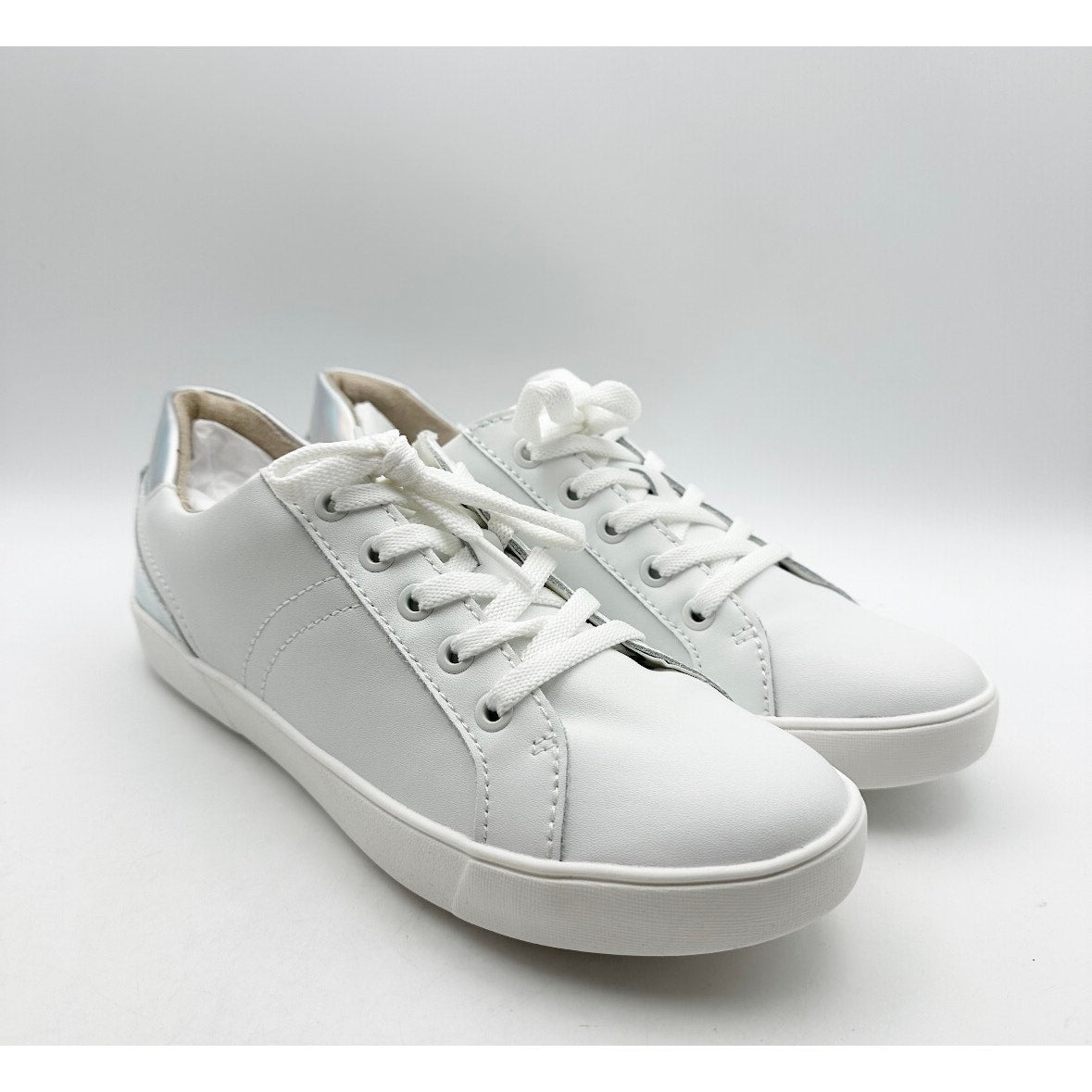 Naturalizer Women's Morrison Casual Sneakers Size 9 M White Silver Leather NIB