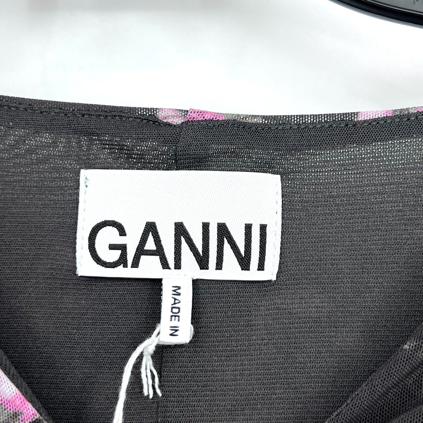 GANNI Women's Floral Mesh Crop Top Size 34 US 2 Black Pink Long Sleeve NWOT