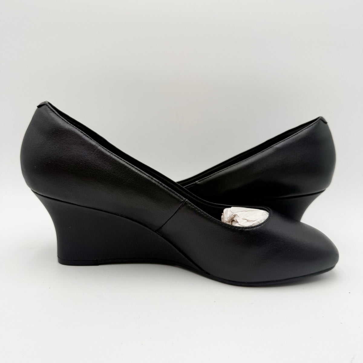 Clarks Womens Olivette Pearl Wedge Pump Size 10 Wide Black Leather NWOB