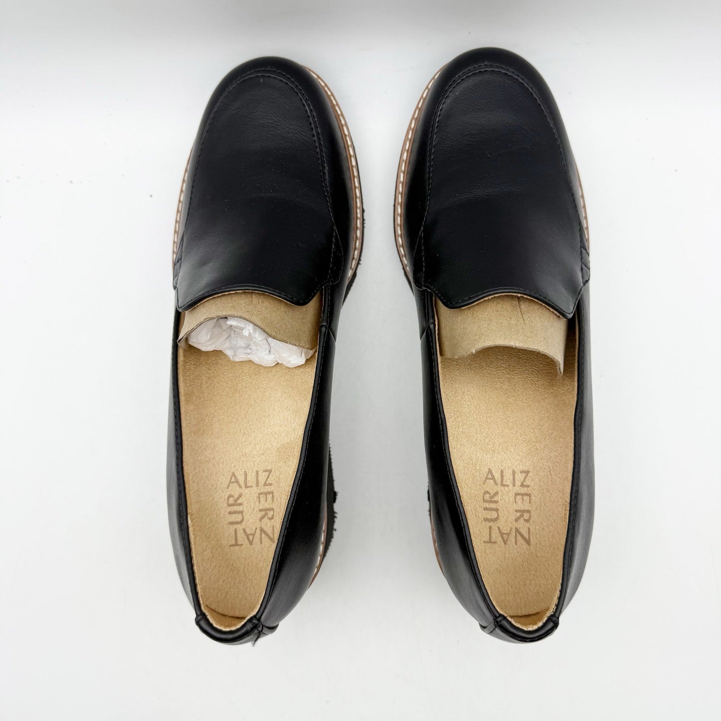 Naturalizer Womens Cabaret Lug Sole Loafers US 8.5 M EU 39 Black Slip On NIB