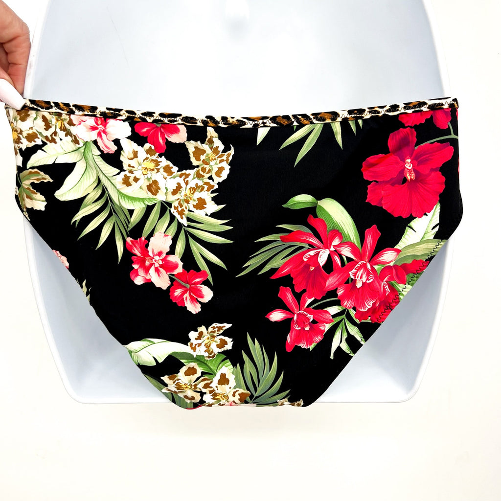TOMMY BAHAMA Lily Cat Reversible Hipster Bikini Bottoms Medium Black Printed NWT