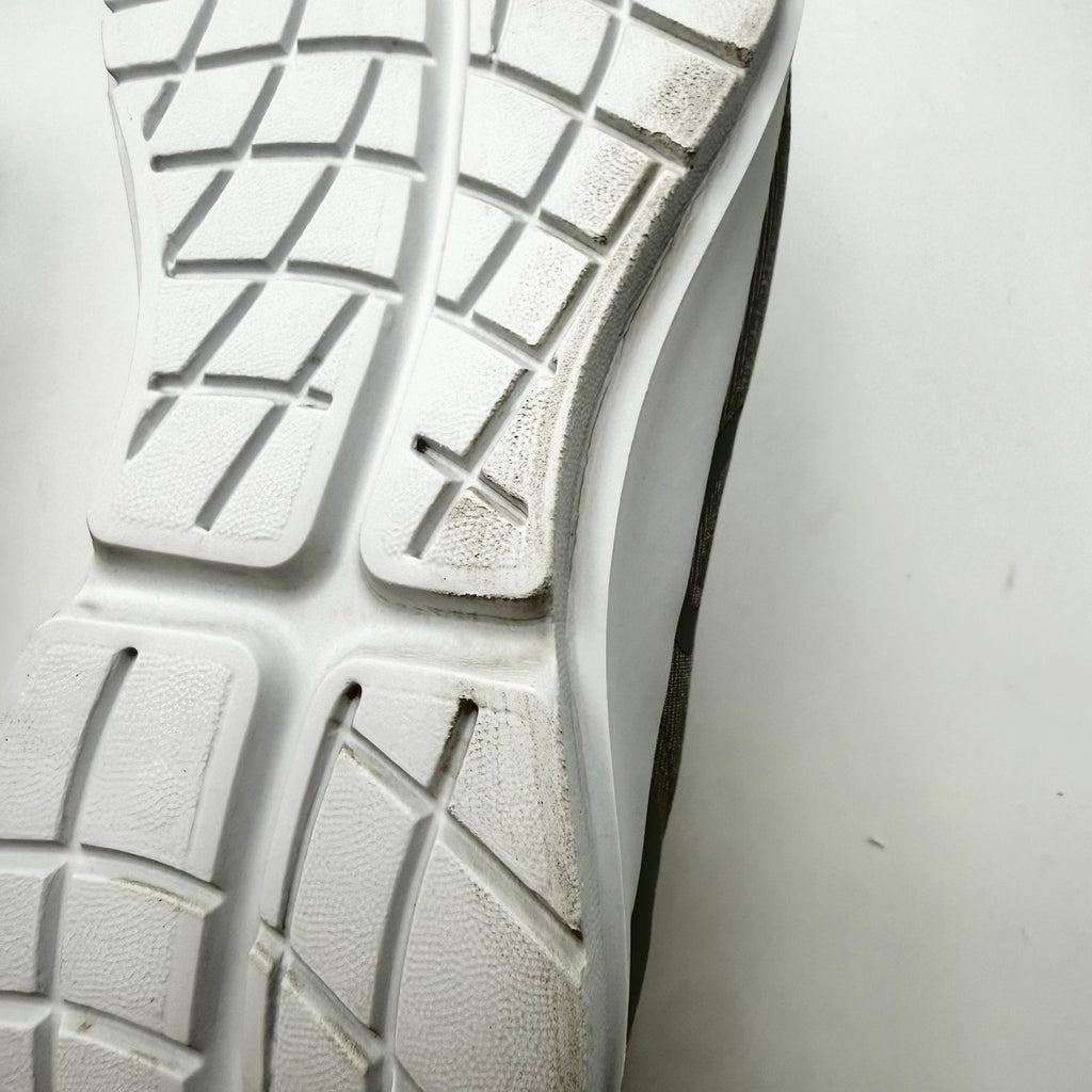 OOFOS Womens OOmg Sport LS Sneakers Size 10 EU 41 Grey White NIB