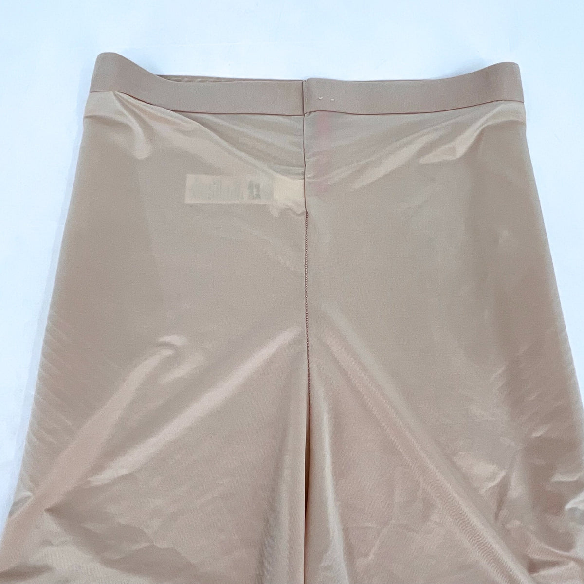 SPANX Invisible Shaping High Waisted Mid Thigh Shorts Small Champagne Beige NWT