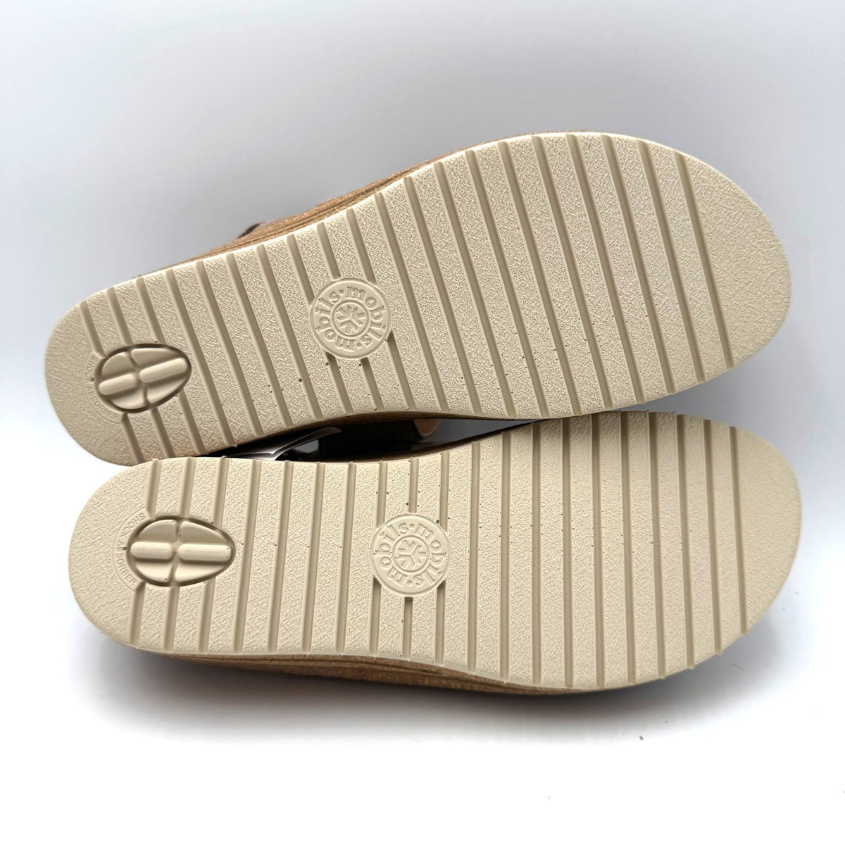 Mobils by Mephisto Womens Riley Wedge Sandals Size 10 EU 40 Light Taupe NIB
