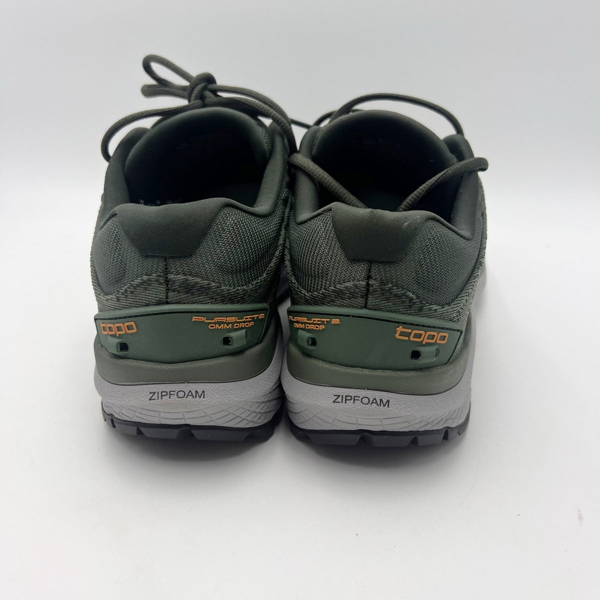 Topo Athletic Mens Pursuit 2 Trail Athletic Shoes Size 10 Green Running NIB