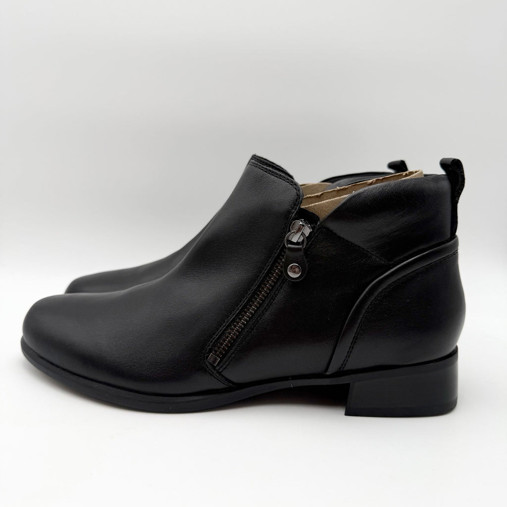 Munro Womens Neko Ankle Booties US 10.5 M Black Tumbled Leather NIB