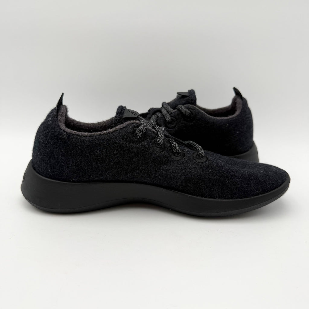 AllBirds Womens Wool Runner Casual Sneakers US 9 EU 39 Black Athletic NIB